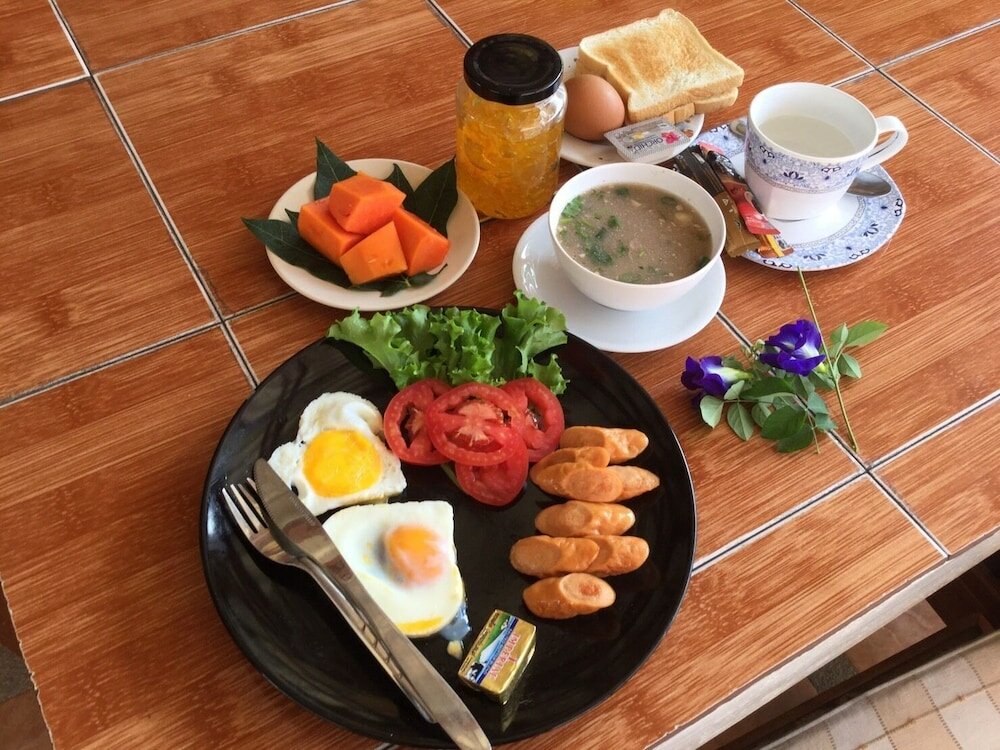 Фото Mitkhoonyoum Hotel