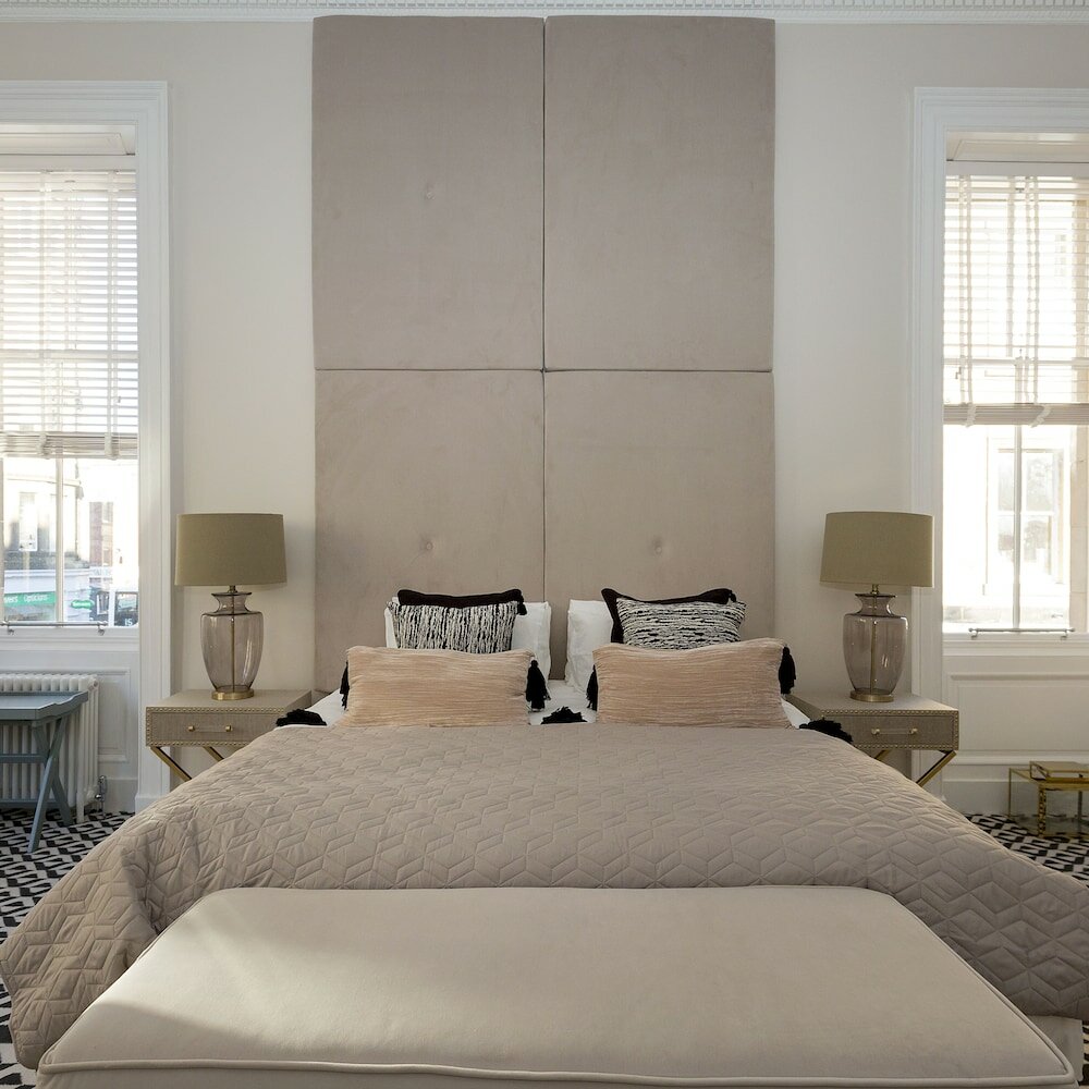 Фото The Lane Hotel