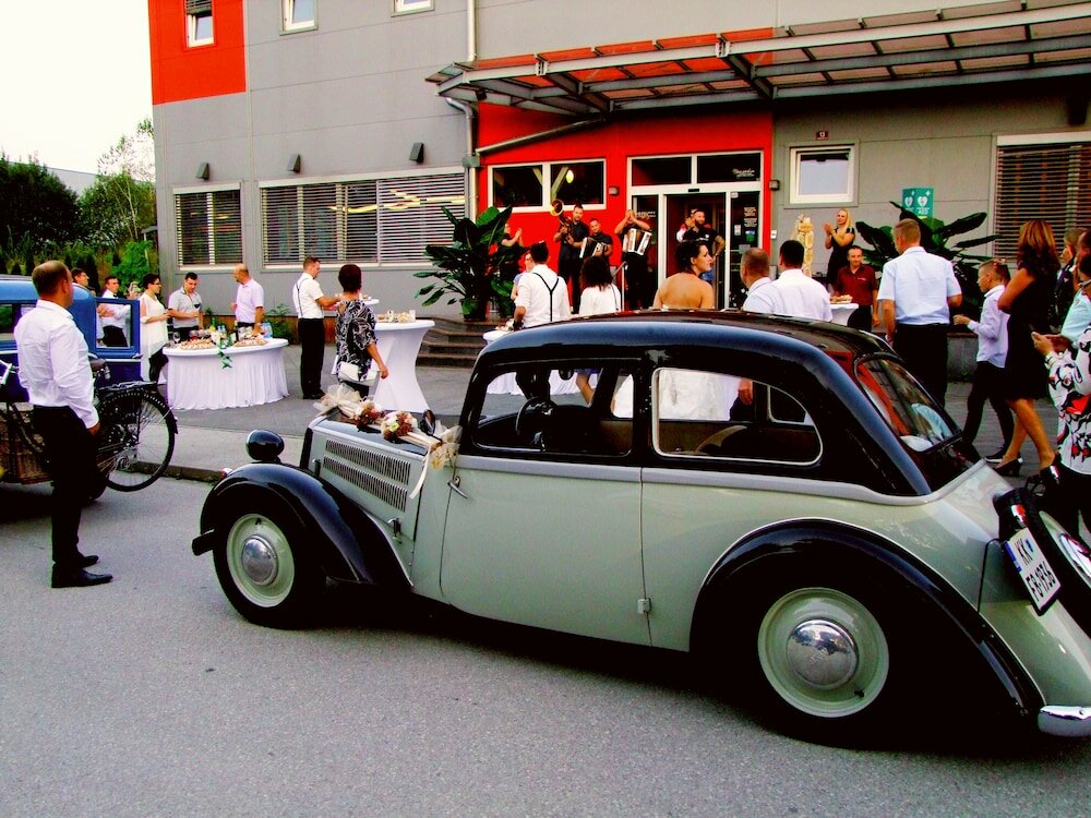 Фото Hotel Galaksija Trebnje