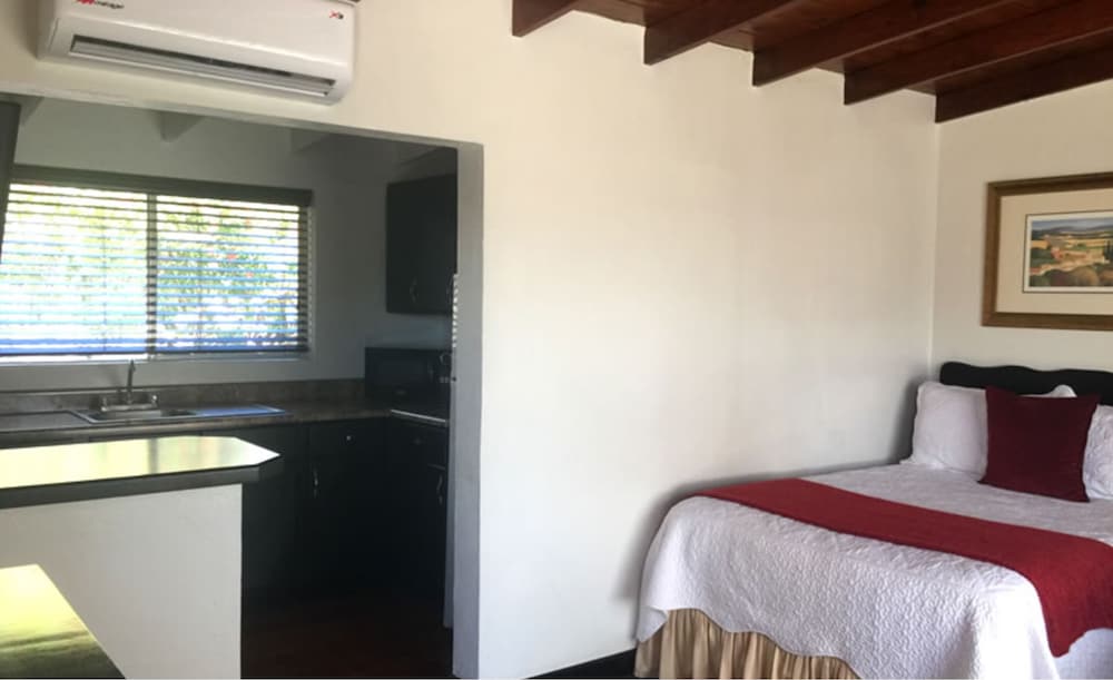 Фото California Villas y Hotel