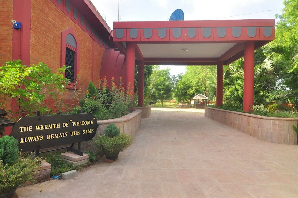 Фото Kaytumadi Dynasty Hotel