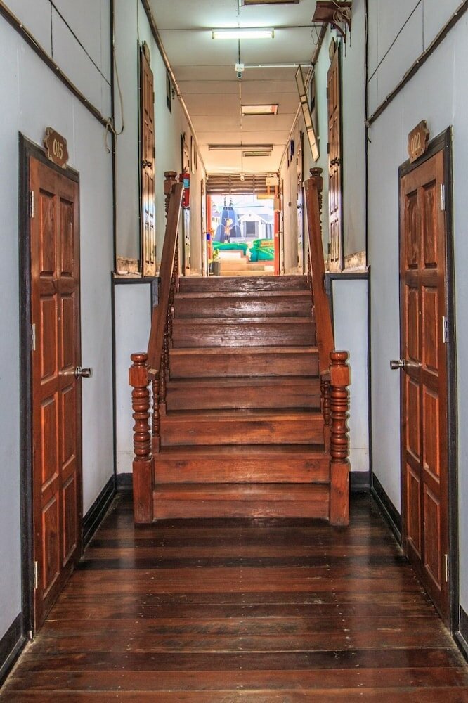 Фото Mitkhoonyoum Hotel