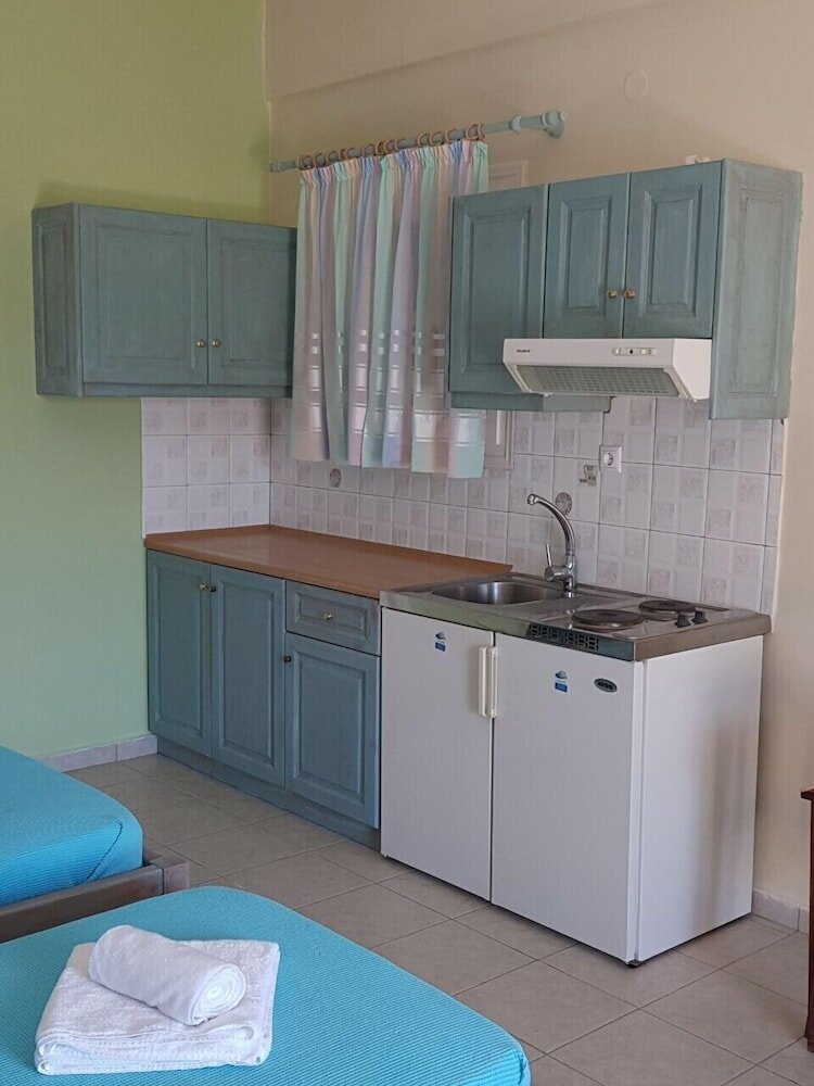 Фото Karabo Hotel