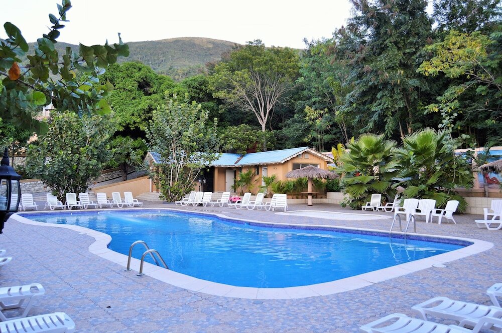 Фото Le Village d'Ennery