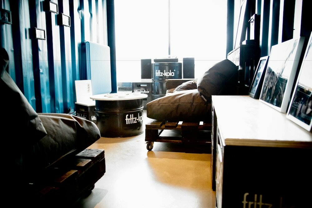 Фото Dock Inn Hostel Warnemünde