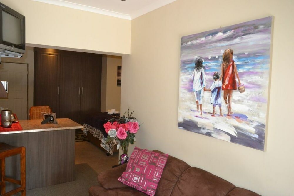 Фото Ikhanda Guesthouse