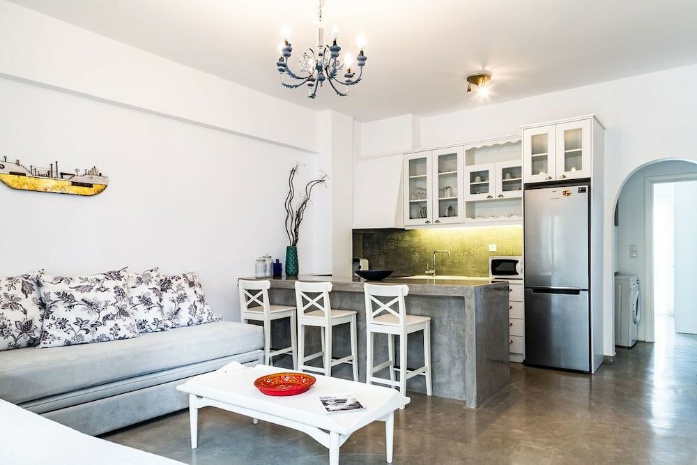 Фото Anna's and Argy's Apartments