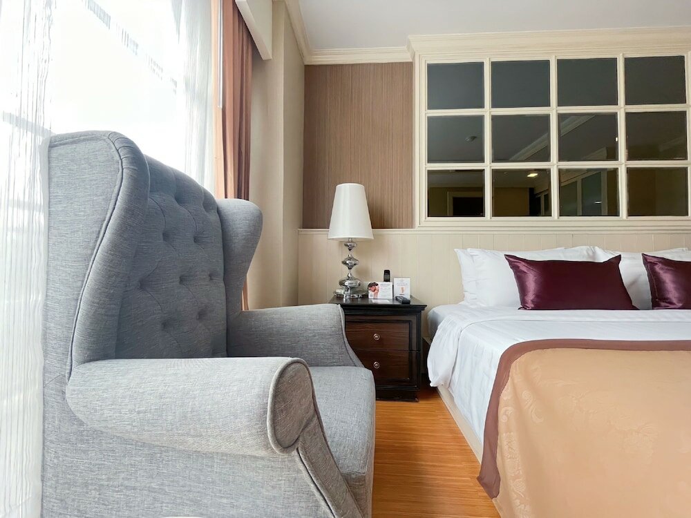 Фото Aspira Hana Executive Apartment Thonglor