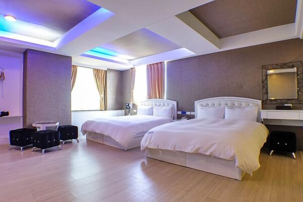 Фото Season Skyline