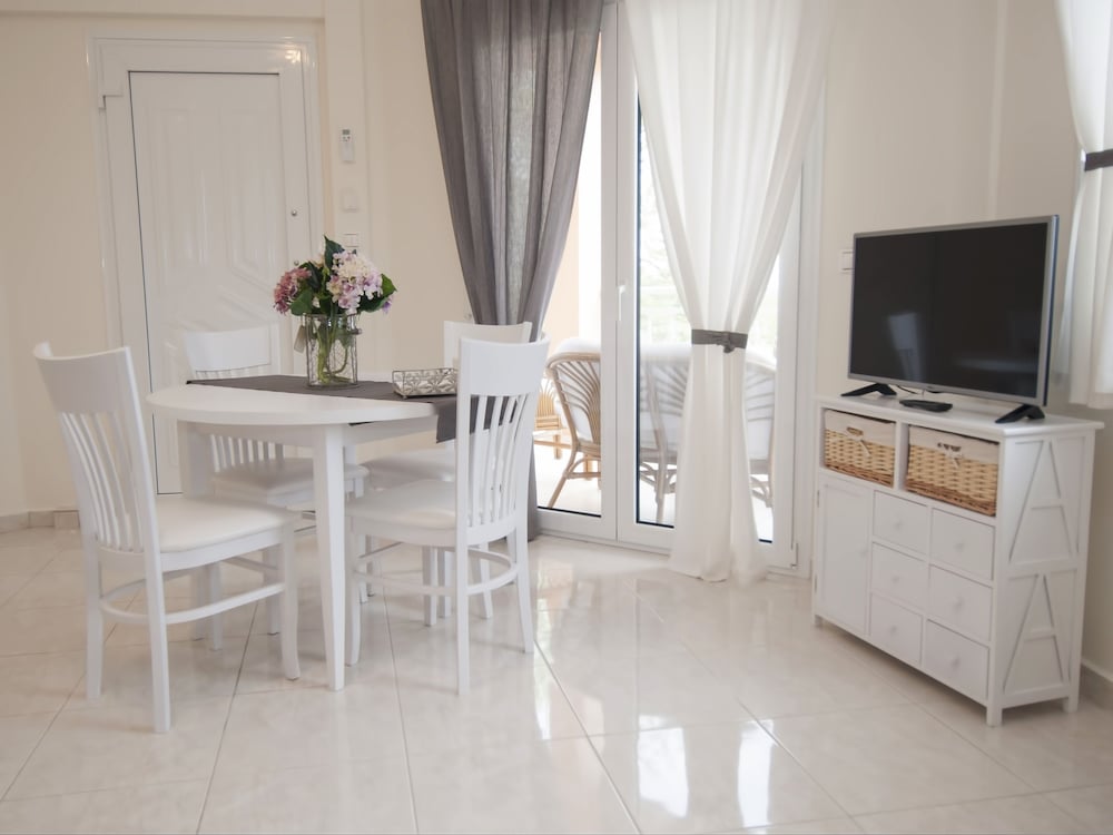 Фото Villa Elaia Mare