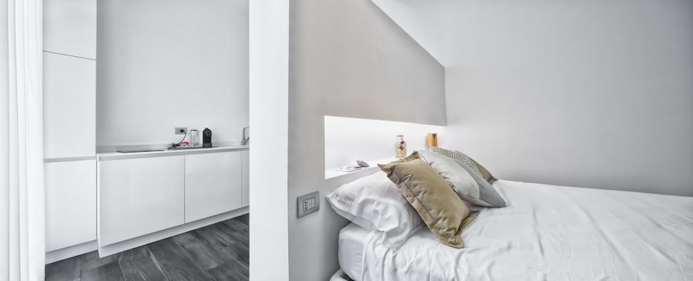 Фото Suite Vogue Luce