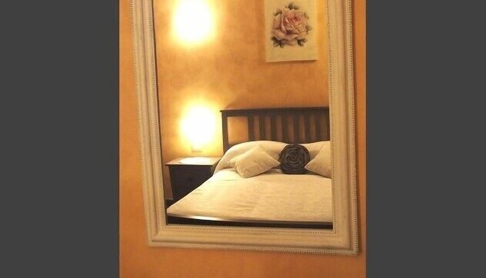 Фото Domus Solis San Pietro