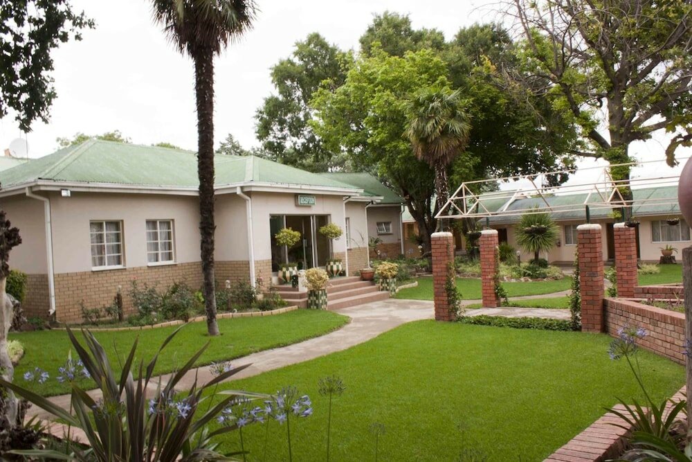 Фото Hotel Mount Maluti