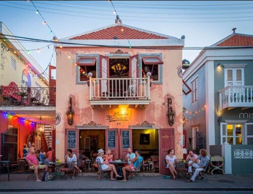 Гостиница Bed & Bike Curacao Hotel в Виллемстаде