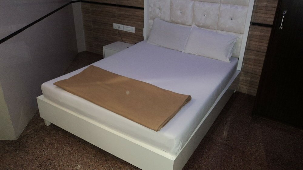 Фото Hotel Celeste Colaba