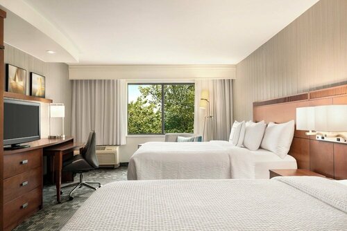 Гостиница Courtyard by Marriott Philadelphia Montgomeryville