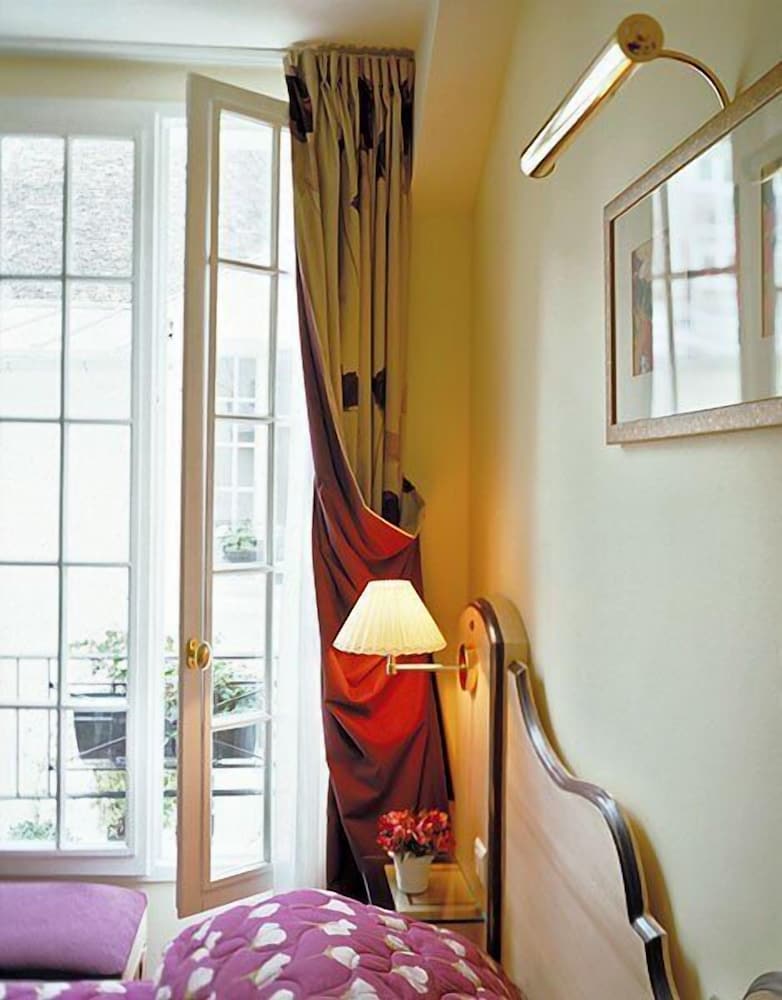 Фото Unic Renoir Saint-Germain