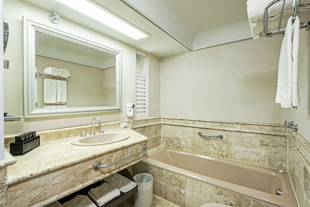 Фото Slaviero Hotel Curitiba Centro