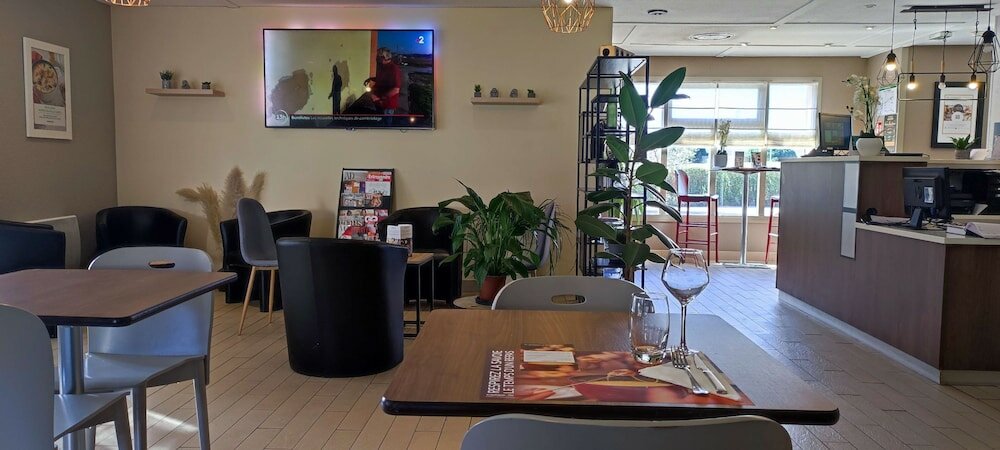 Фото Campanile Perpignan Sud