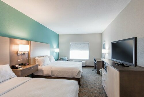 Гостиница Holiday Inn & Suites Lake City, an Ihg Hotel