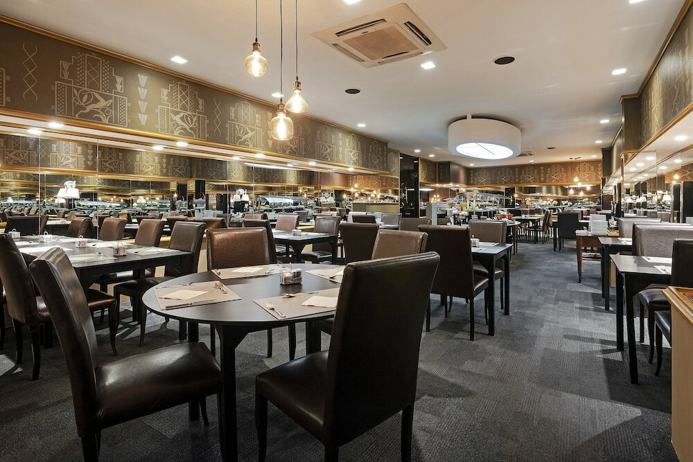 Фото Slaviero Hotel Curitiba Centro