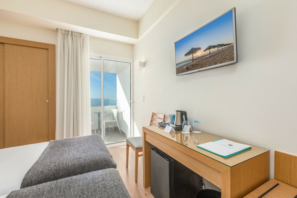 Фото Dom Jose Beach Hotel