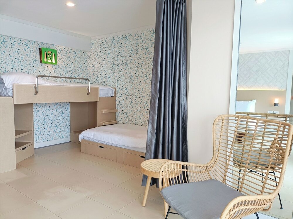 Фото Heeton Concept Hotel Pattaya by Compass Hospitality