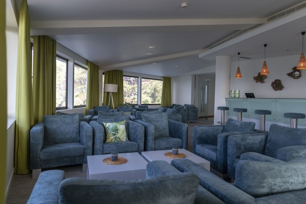 Фото Caloura Hotel Resort