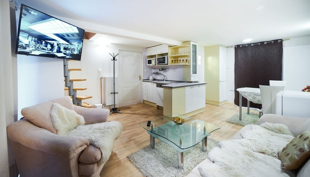 Фото Bluestars Apartments