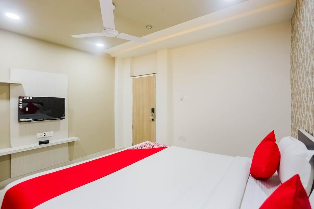 Фото Oyo 47488 Hotel Keshmin