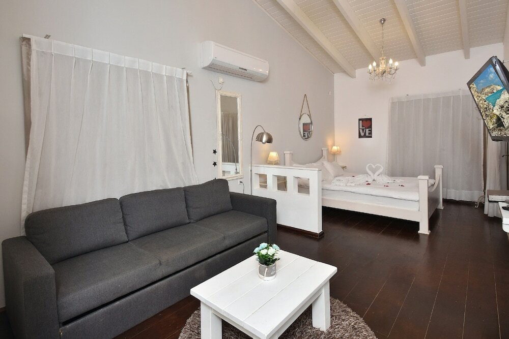 Фото Niflaot Hagolan