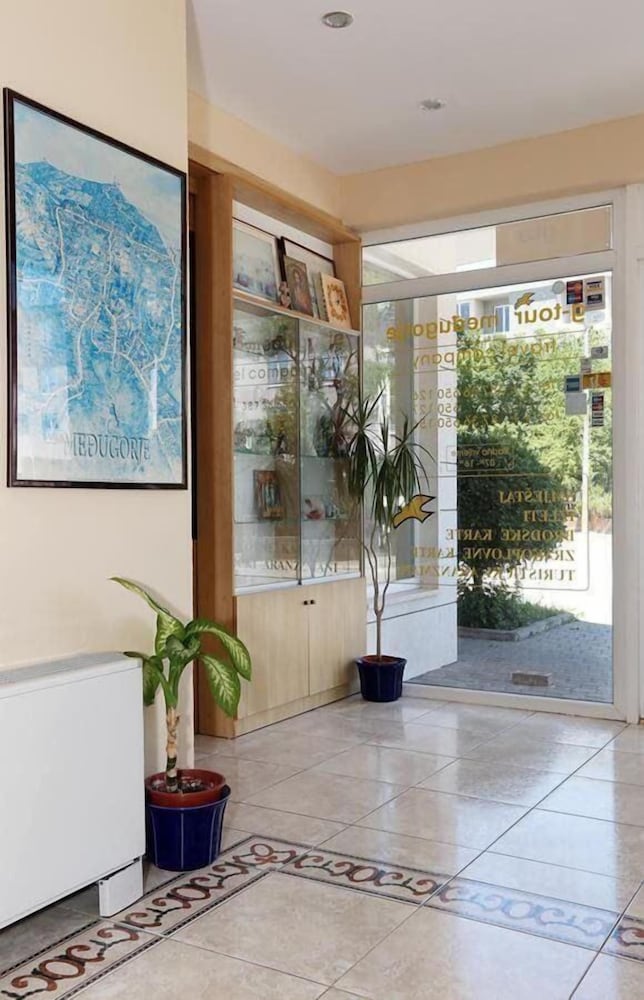 Фото Hotel Globtour Inn