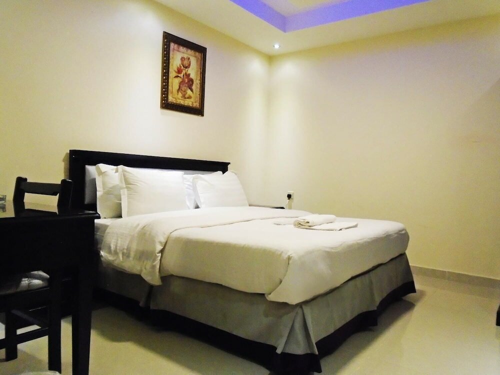 Фото Masaken Al Naifat Furnished Units