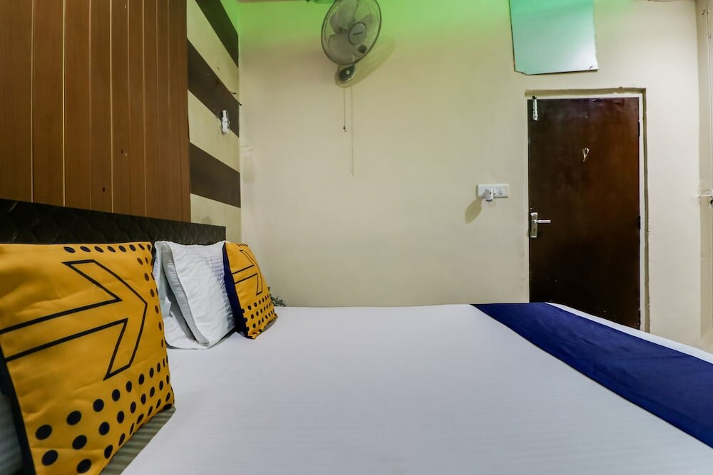 Фото Spot On 61068 Hotel Kr