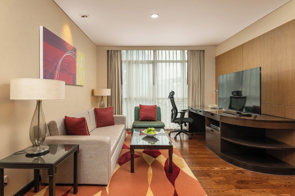 Фото Sathorn Vista Bangkok Marriott Executive Apartments