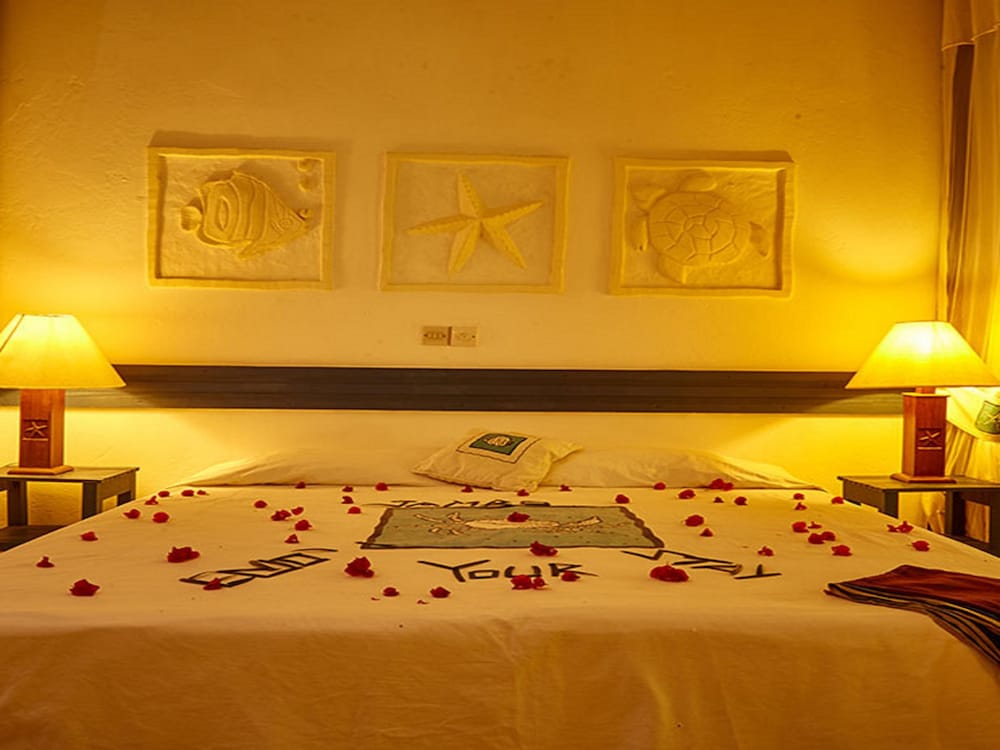 Фото Pinewood Beach Resort and SPA