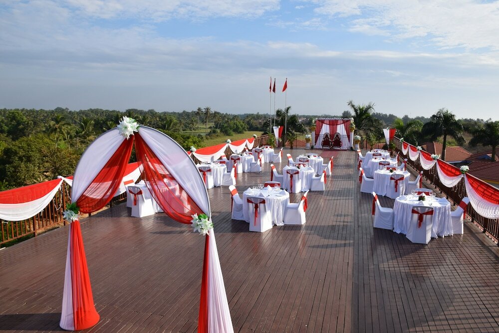 Фото Regenta Baywatch Resort Goa