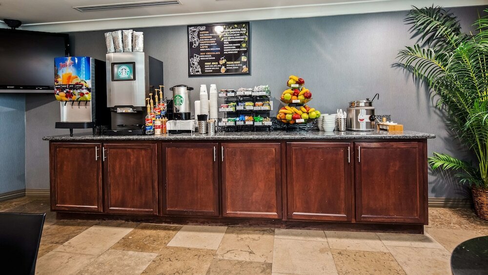 Фото Best Western Plus Avita Suites