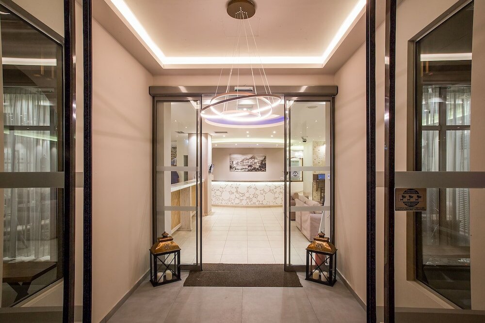 Фото Telesilla Hotel