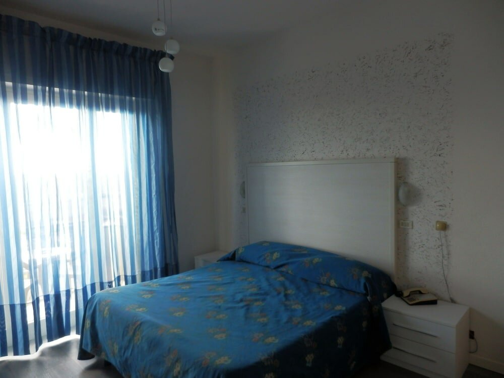 Фото Hotel Residence Villa Jolanda