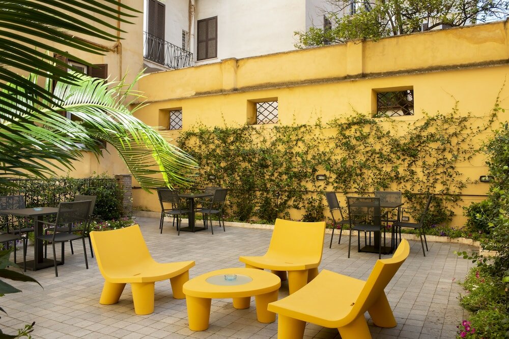 Фото отеля 3