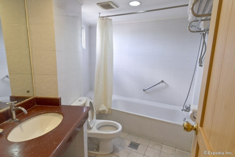 Фото Diplomat Hotel