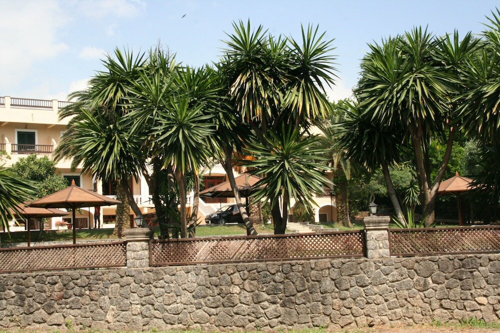 Фото Fiori Hotel