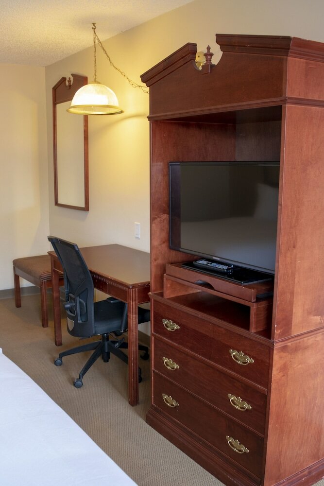 Фото Aspen Village Inn