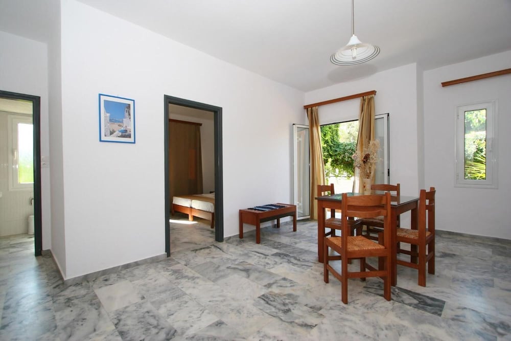 Фото Nontas Suites