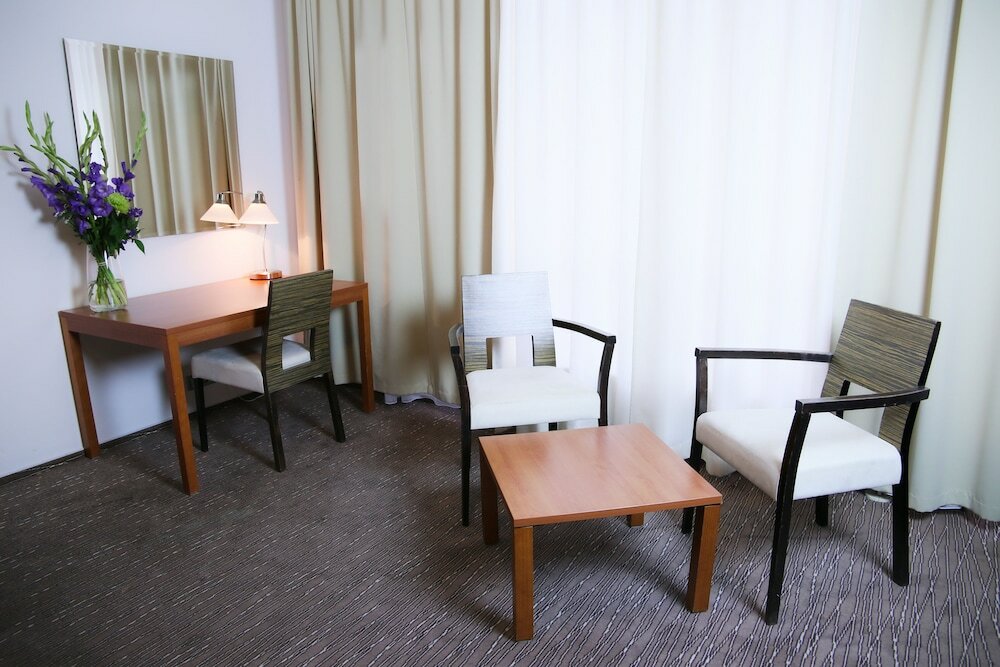 Фото Academic Hotel & Congress Centre
