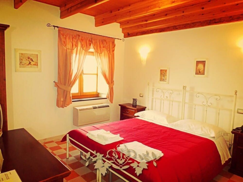 Фото Villa Maria Pia