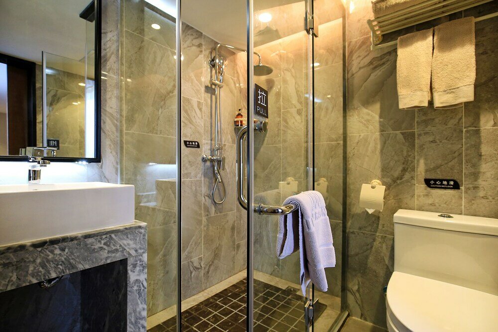 Фото Immersing Hotel Guihu Branch