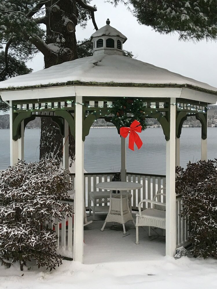 Фото The Lake House at Ferry Point