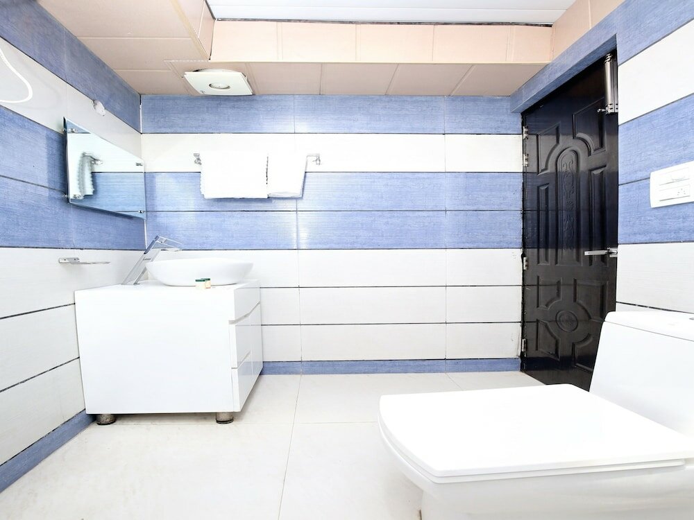 Фото Hotel Shagun